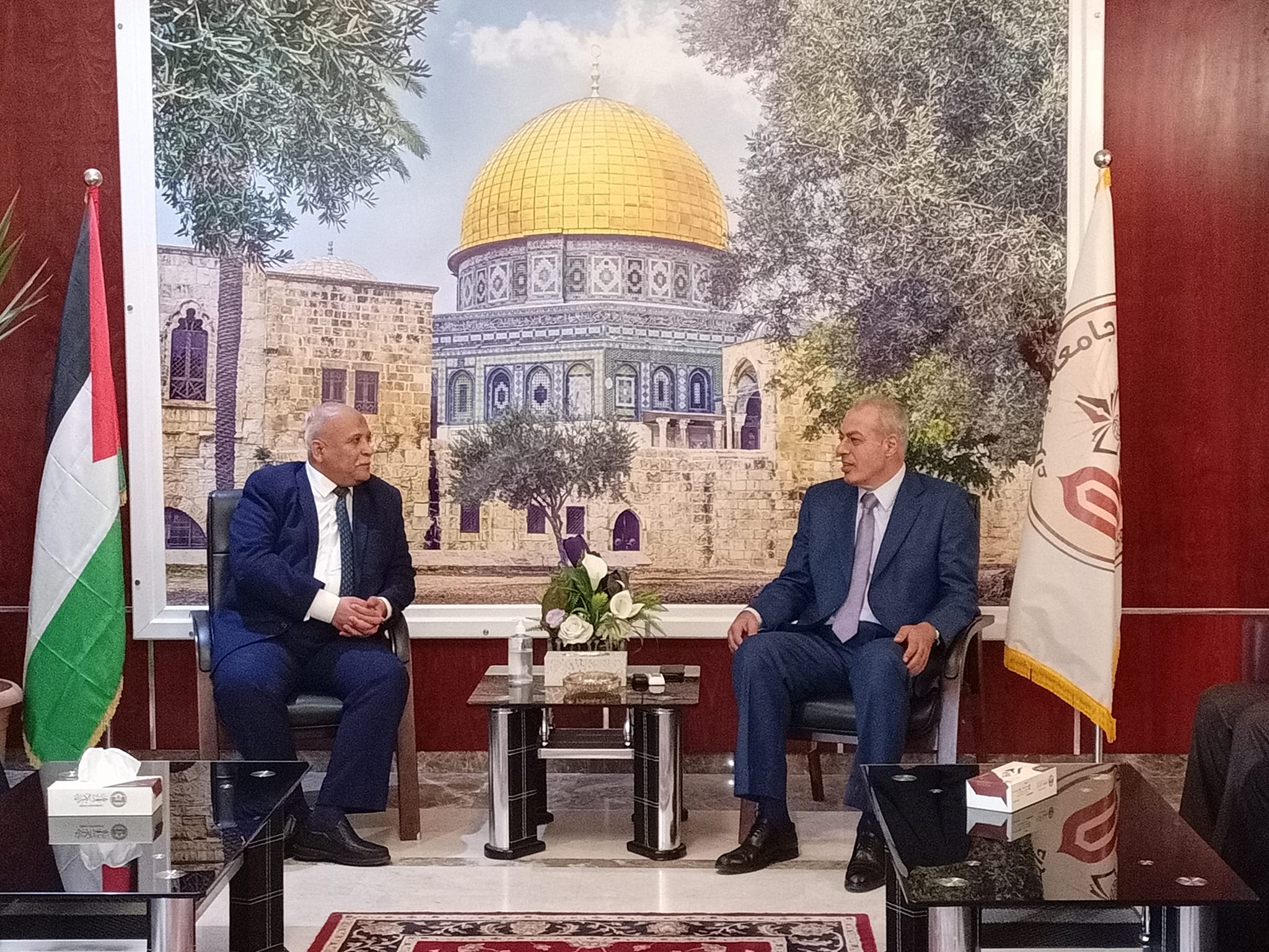 سلطة المياه وجودة البيئة توقع اتفاقية تعاون مع جامعة الاسراء