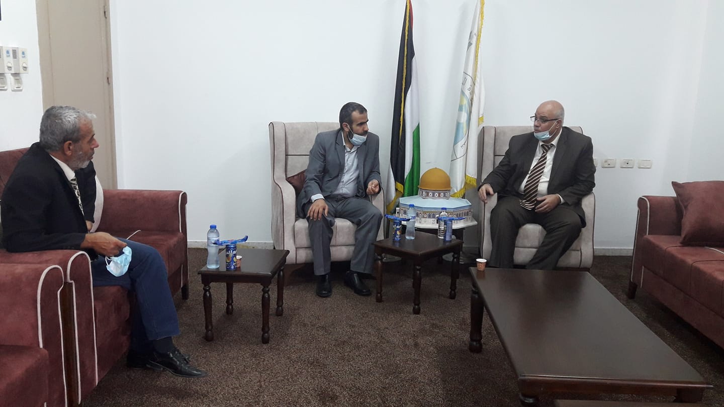 بلدية الشوكة تزور سلطة المياه وجودة البيئة